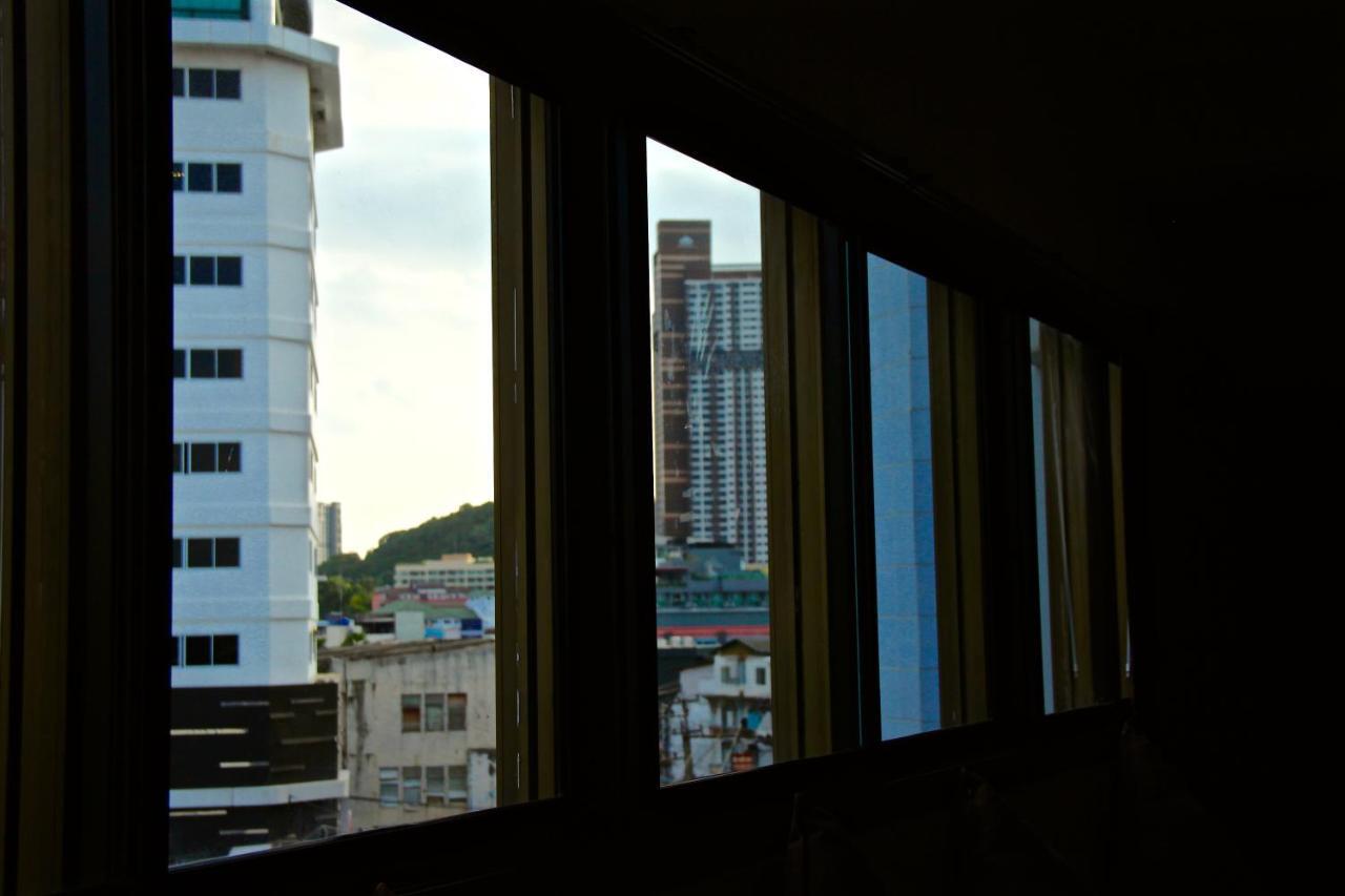 Kkinn South Pattaya Buitenkant foto