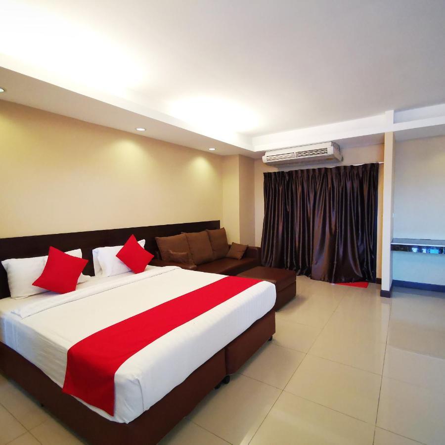 Kkinn South Pattaya Buitenkant foto