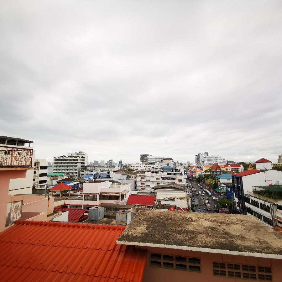 Kkinn South Pattaya Buitenkant foto